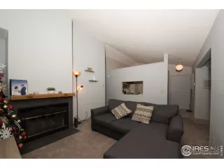 Photo #4: 901179 Listing