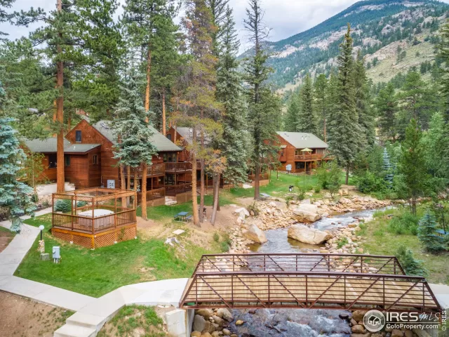 MLS: 901310 Condo For Sale