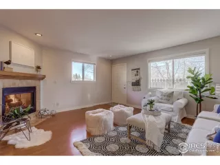 Photo #4: 901354 Listing