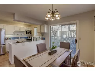 Photo #5: 901354 Listing