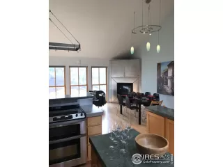 Photo #6: 901405 Listing