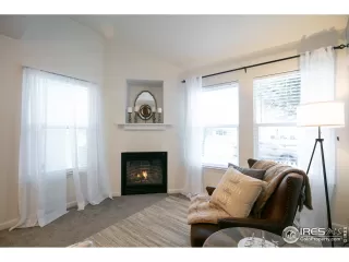 Photo #5: 901413 Listing