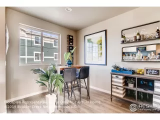 Photo #6: 901453 Listing