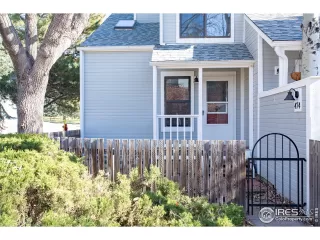 Photo #5: 901585 Listing