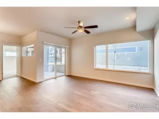 Photo #3: 901596 Listing