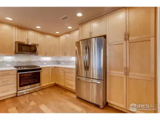 Photo #4: 901596 Listing