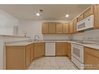 Photo #6: 901604 Listing