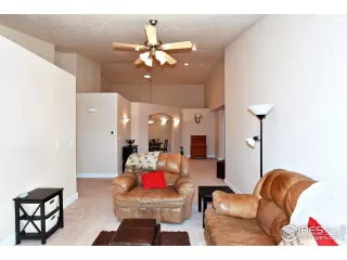 Photo #6: 901677 Listing