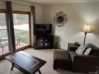 Photo #3: 9018074 Listing