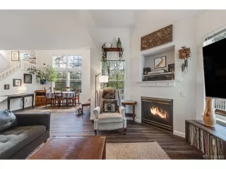 Photo #4: 9018498 Listing