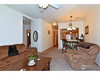 Photo #3: 901902 Listing