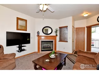 Photo #4: 901902 Listing