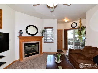 Photo #5: 901902 Listing