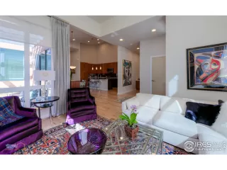 Photo #5: 901929 Listing