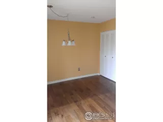 Photo #6: 901999 Listing