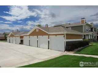 Photo #1: 902001 Listing