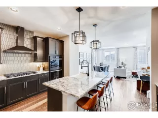 Photo #3: 902173 Listing