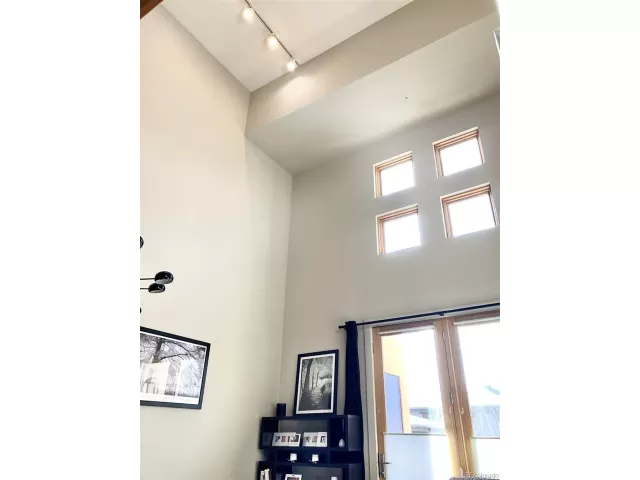 MLS: 9022438 Condo For Sale