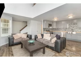 Photo #3: 902250 Listing