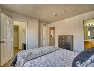 Photo #6: 902253 Listing