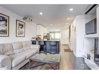 Photo #2: 902279 Listing 