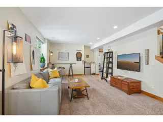 Photo #6: 9022983 Listing 