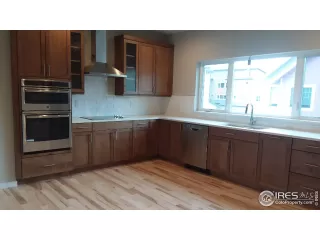 Photo #5: 902379 Listing