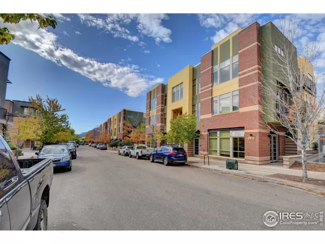 MLS: 902381 Condo For Sale