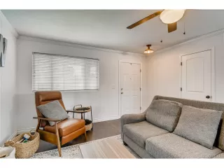 Photo #5: 9024277 Listing 