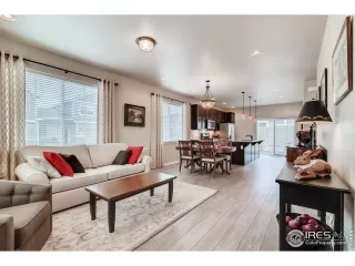 Photo #6: 902506 Listing