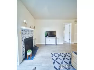 Photo #6: 902561 Listing