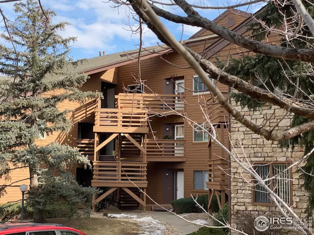 MLS: 902580 Condo For Sale