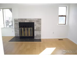 Photo #5: 902580 Listing 