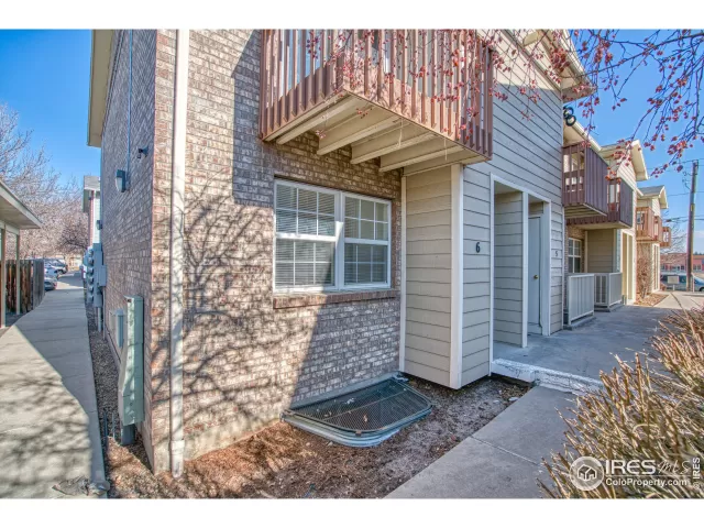 MLS: 902581 Condo For Sale