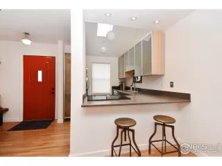 Photo #3: 902618 Listing