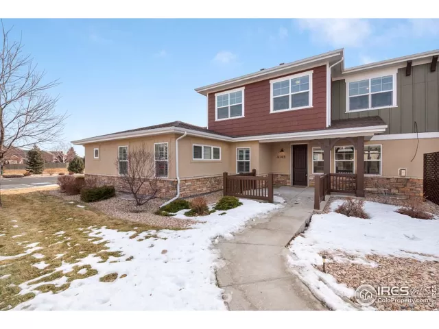 MLS: 902631 Condo For Sale