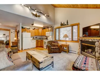 Photo #1: 902704 Listing