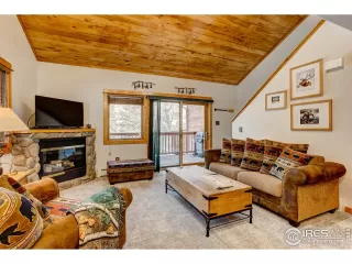 Photo #2: 902704 Listing