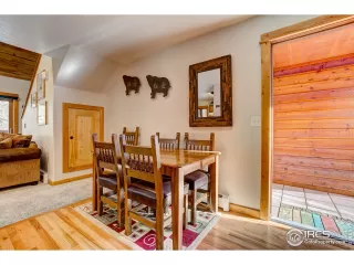 Photo #5: 902704 Listing