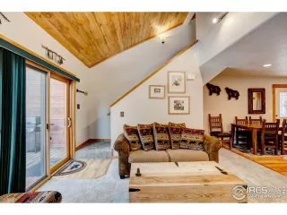 Photo #6: 902704 Listing