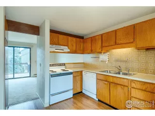 Photo #5: 902739 Listing