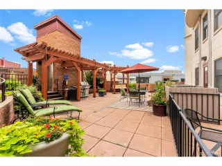 Photo #6: 9027786 Listing