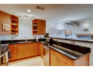 Photo #5: 902780 Listing