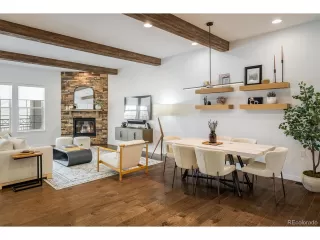 Photo #5: 9027811 Listing 