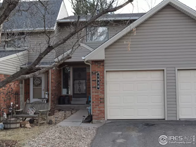 MLS: 902870 Condo For Sale
