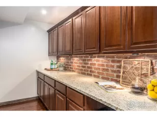 Photo #6: 902885 Listing