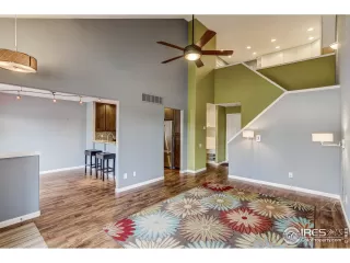 Photo #2: 902895 Listing