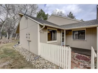 Photo #2: 902969 Listing