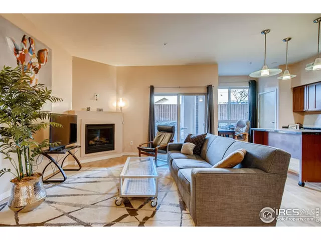 MLS: 902995 Condo For Sale