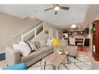 Photo #3: 903003 Listing